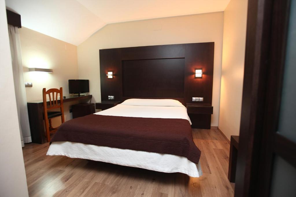 Hotel Anabel Baza Exteriér fotografie